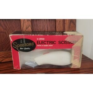 Vintage Speezors Two Speed With‎ Guide Light With Original Box